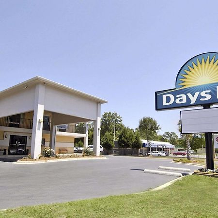 Days Inn Cheraw מראה חיצוני תמונה