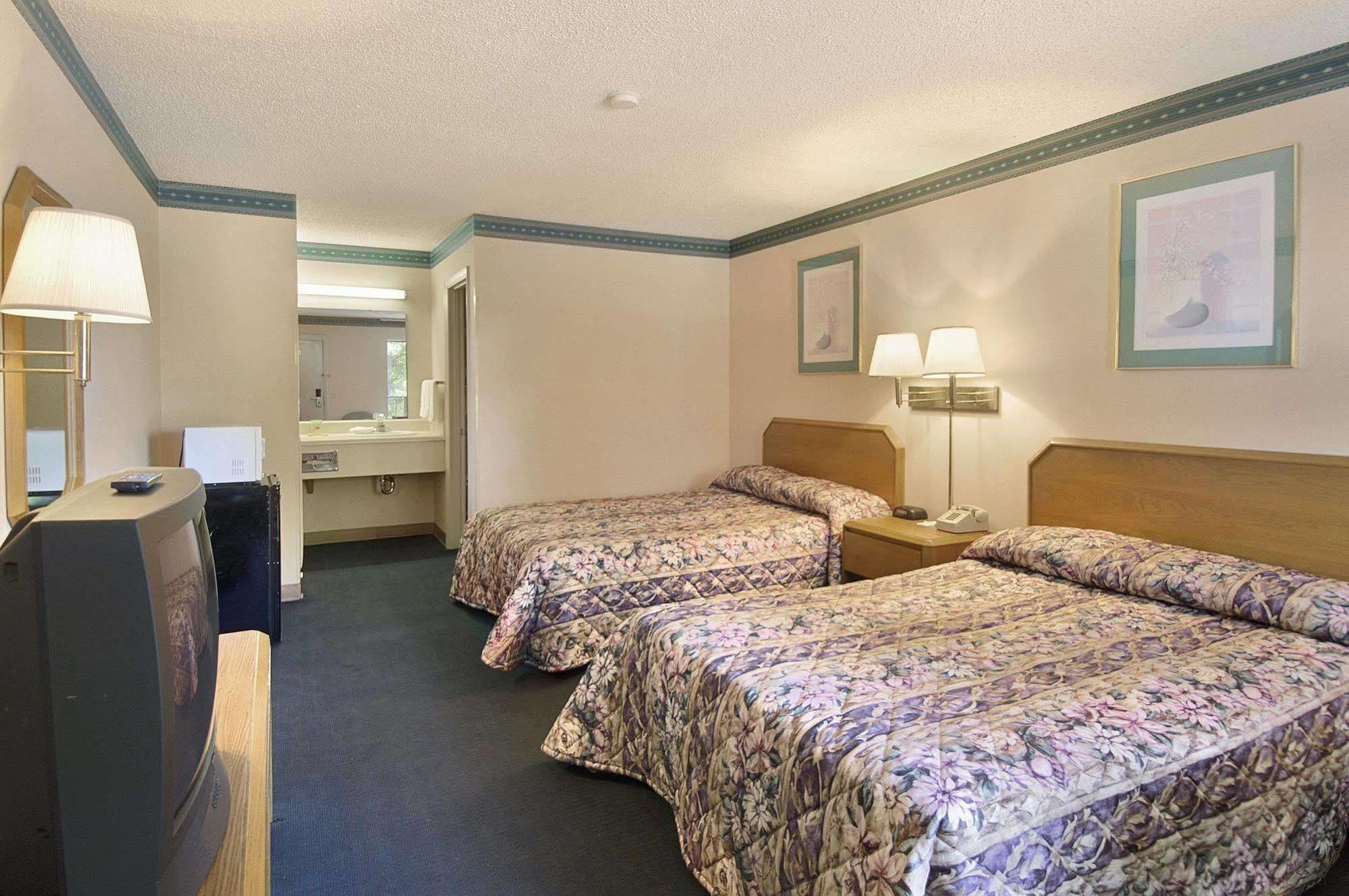 Days Inn Cheraw חדר תמונה