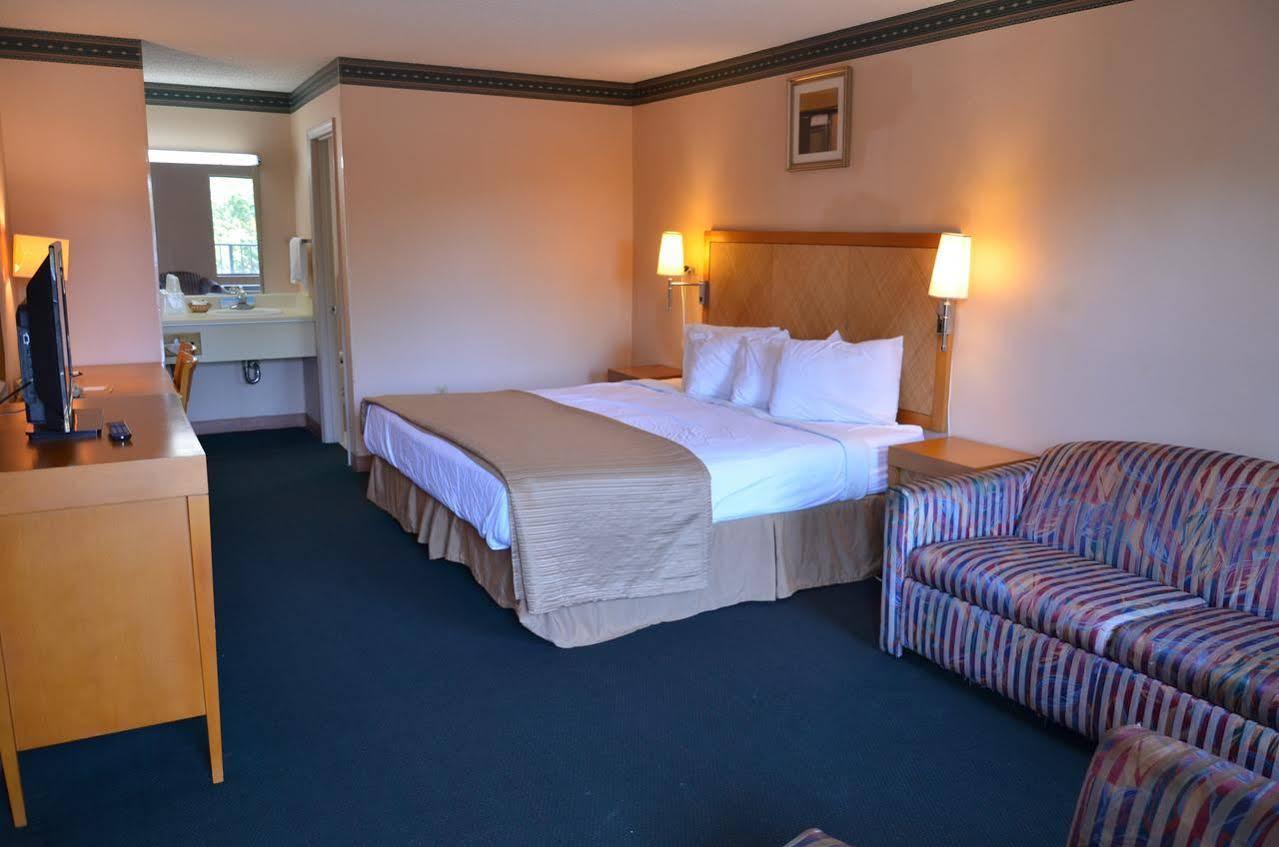 Days Inn Cheraw מראה חיצוני תמונה